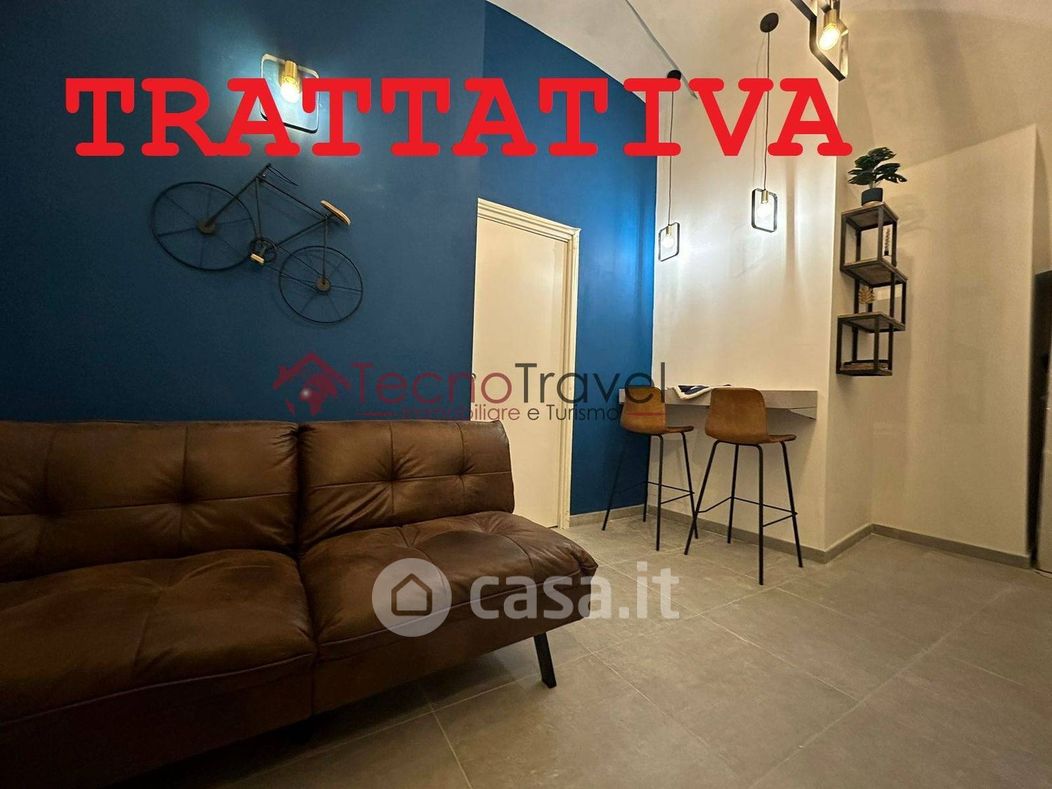 Appartamento in Vendita in Via Francesco Saverio Correra a Napoli