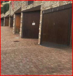 Garage/Posto auto in Vendita in Via V. Ramazzini a Padenghe sul Garda