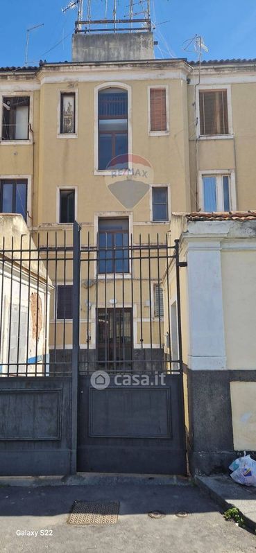Appartamento in Vendita in Via Asmara 1 a Catania