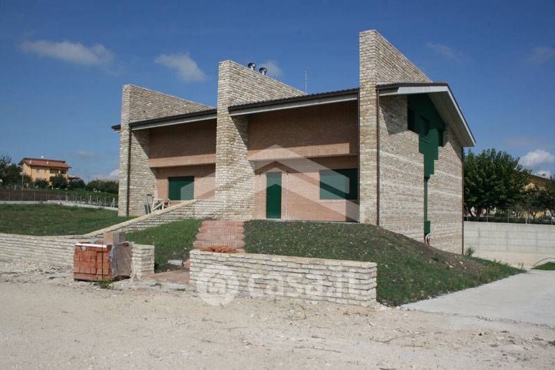 Villa in Vendita in a Campobasso