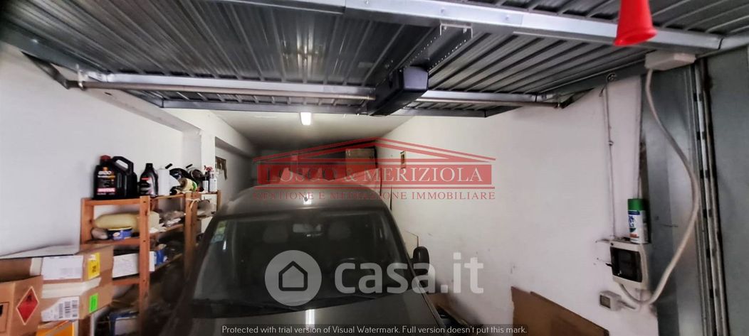 Garage/Posto auto in Vendita in Via Isidoro di Carace a Roma