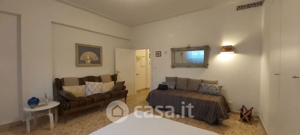 Appartamento in Vendita in Piazza San Francesco d'Assisi a Pistoia