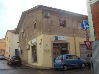 Negozio/Locale commerciale in Vendita in Via Ettore Mura 11 a Sassari