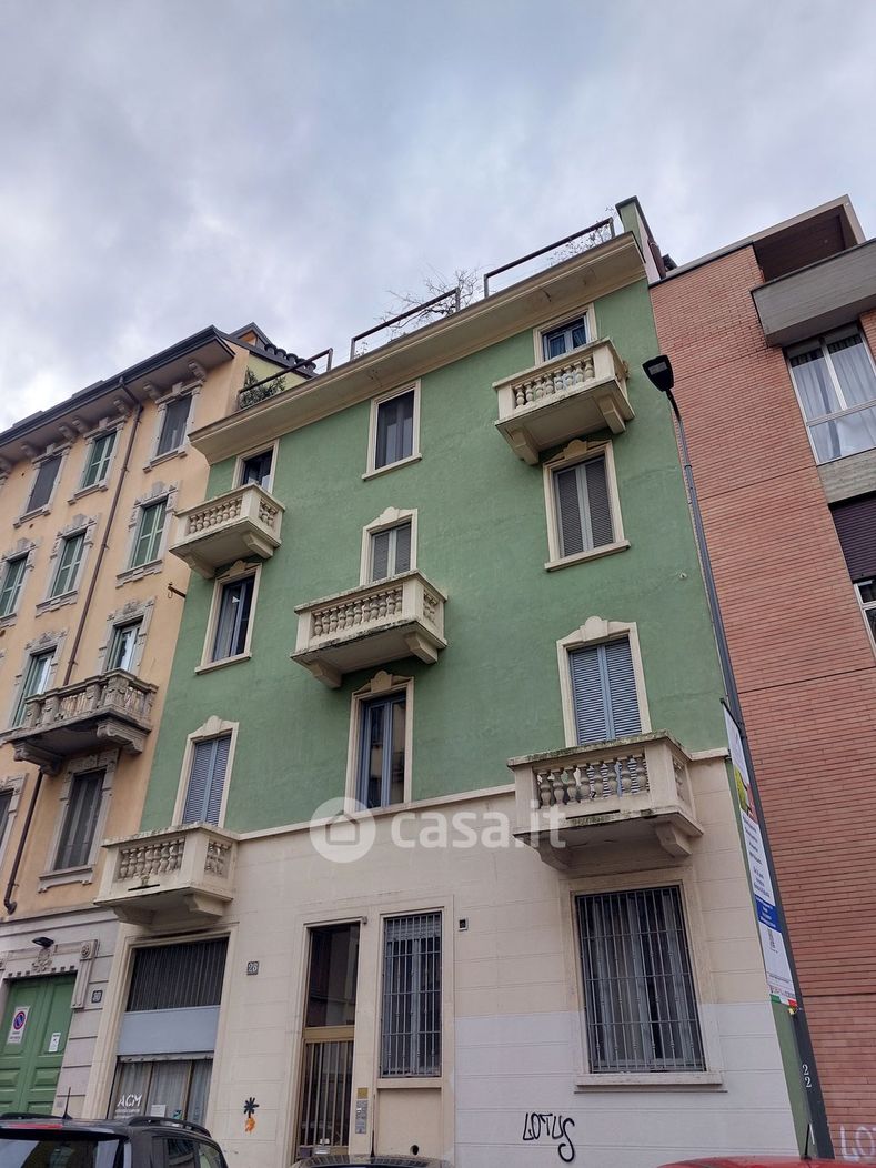 Appartamento in Vendita in Via Pietro Colletta 28 a Milano
