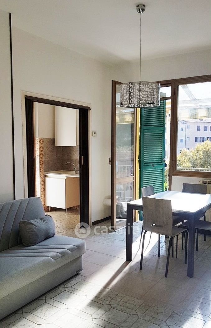 Appartamento in Vendita in Via Paverano a La Spezia