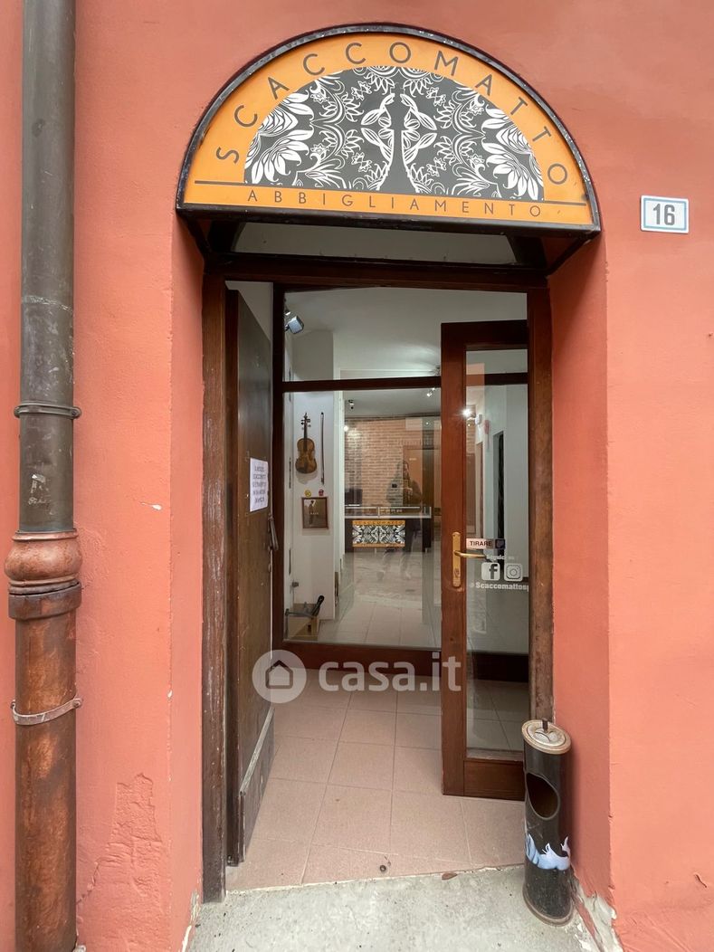 Negozio/Locale commerciale in Affitto in a San Giovanni in Persiceto