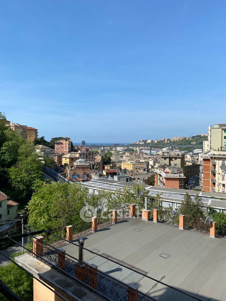 Appartamento in Vendita in mansueto 60 a Genova