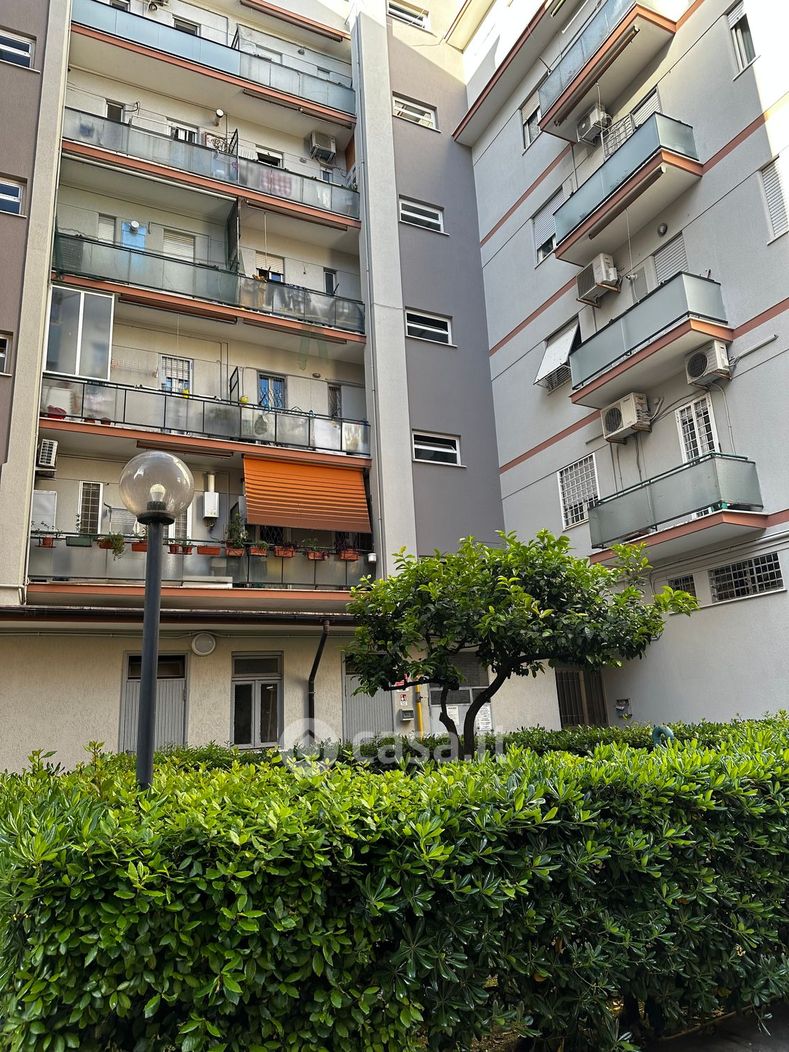 Appartamento in Affitto in Via delle Baleniere 107 a Roma
