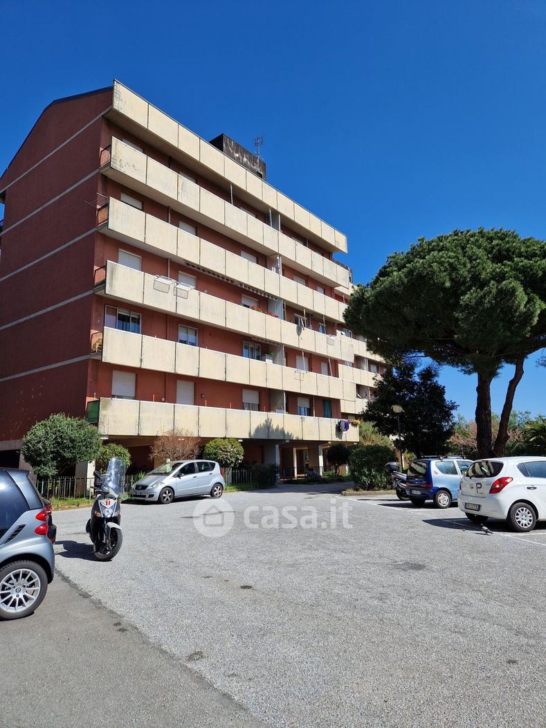Appartamento in Vendita in Via Martiri del Turchino a Genova