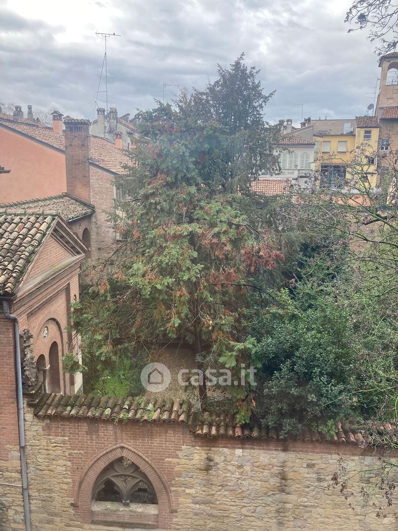 Appartamento in Affitto in Via San Siro a Piacenza