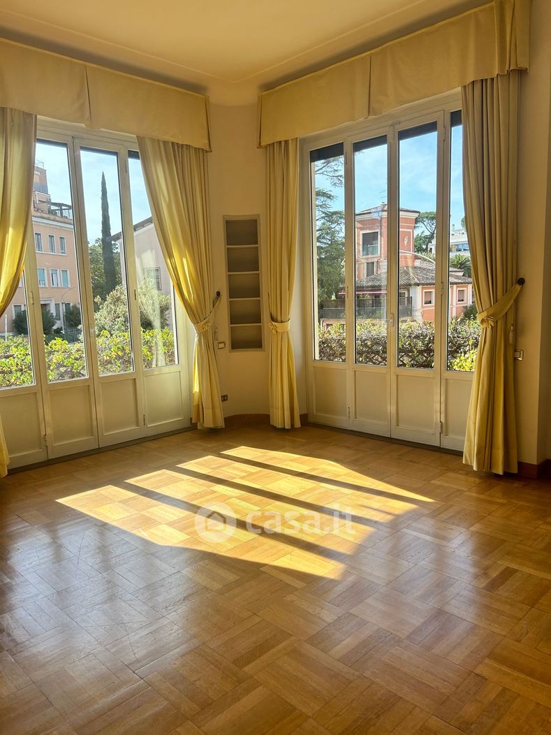 Appartamento in Affitto in Via Barnaba Oriani a Roma