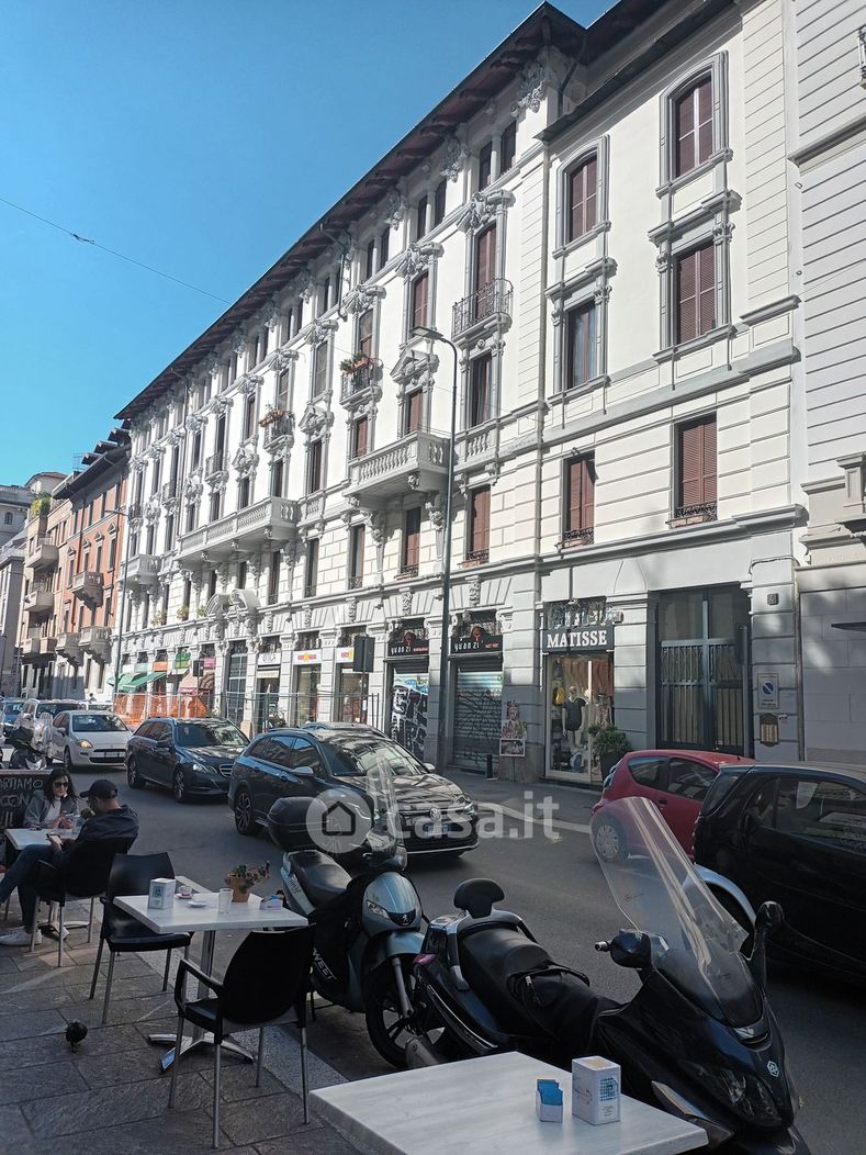 Appartamento in Vendita in Via San Gregorio 4 a Milano