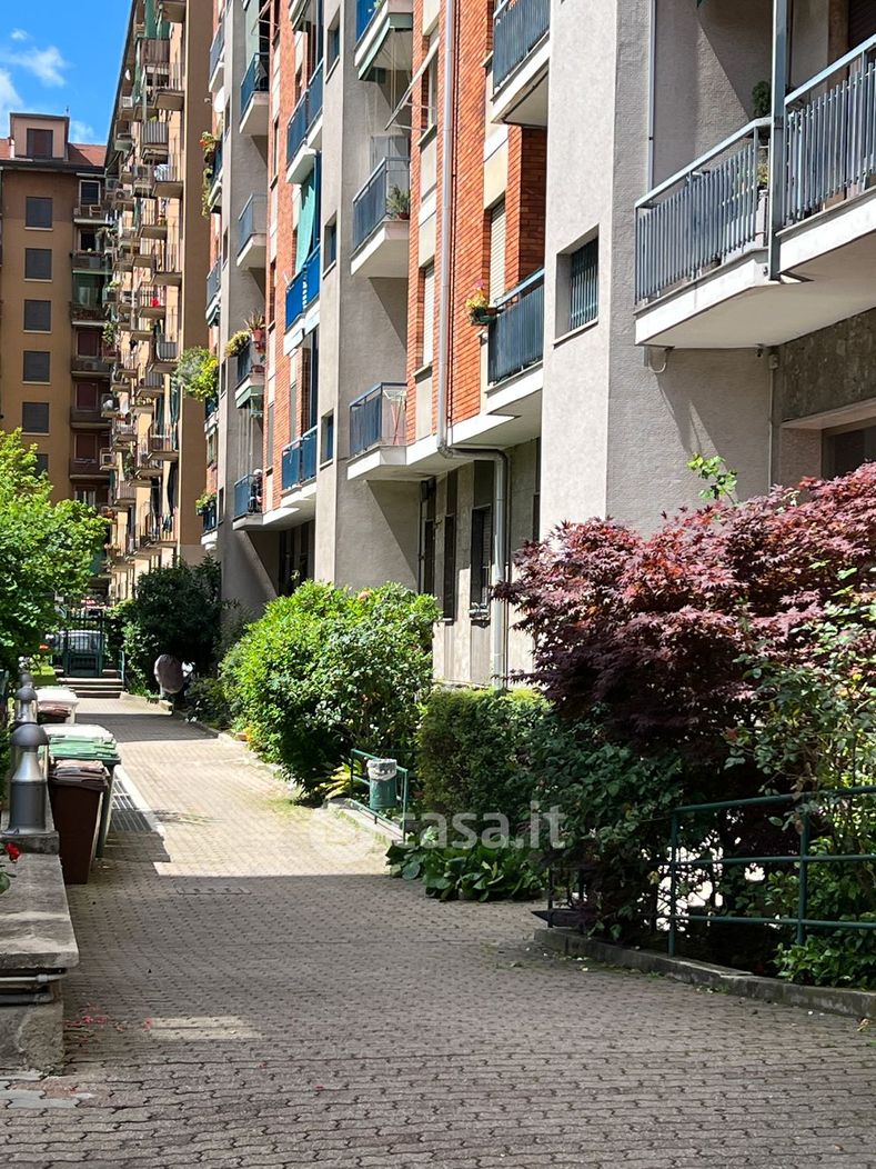 Appartamento in Vendita in Viale Sarca 91 a Milano