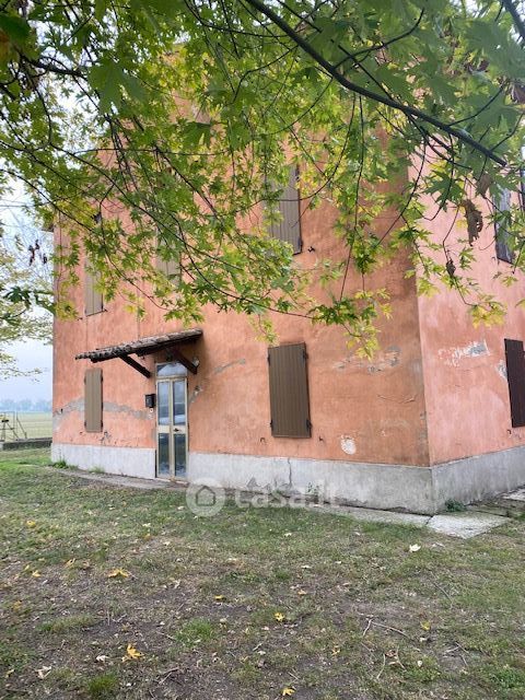 Rustico/Casale in Vendita in Strada Molino di Baganzola a Parma