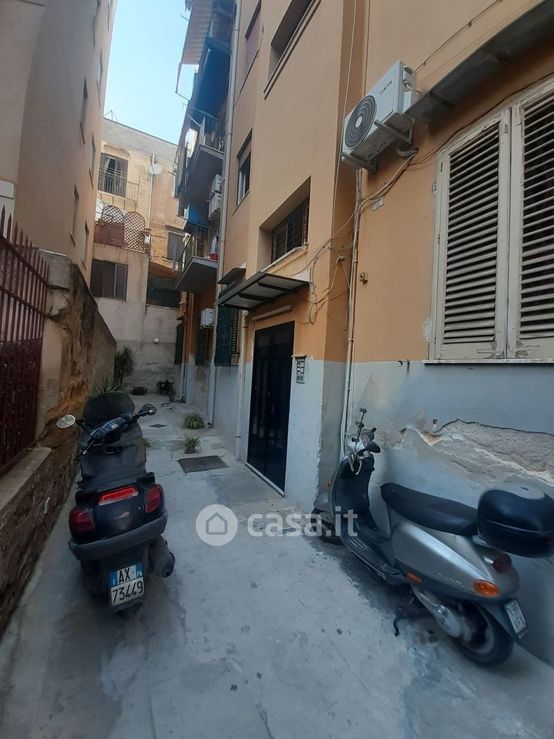 Appartamento in Vendita in Via Antonio Lavaggi 15 a Palermo