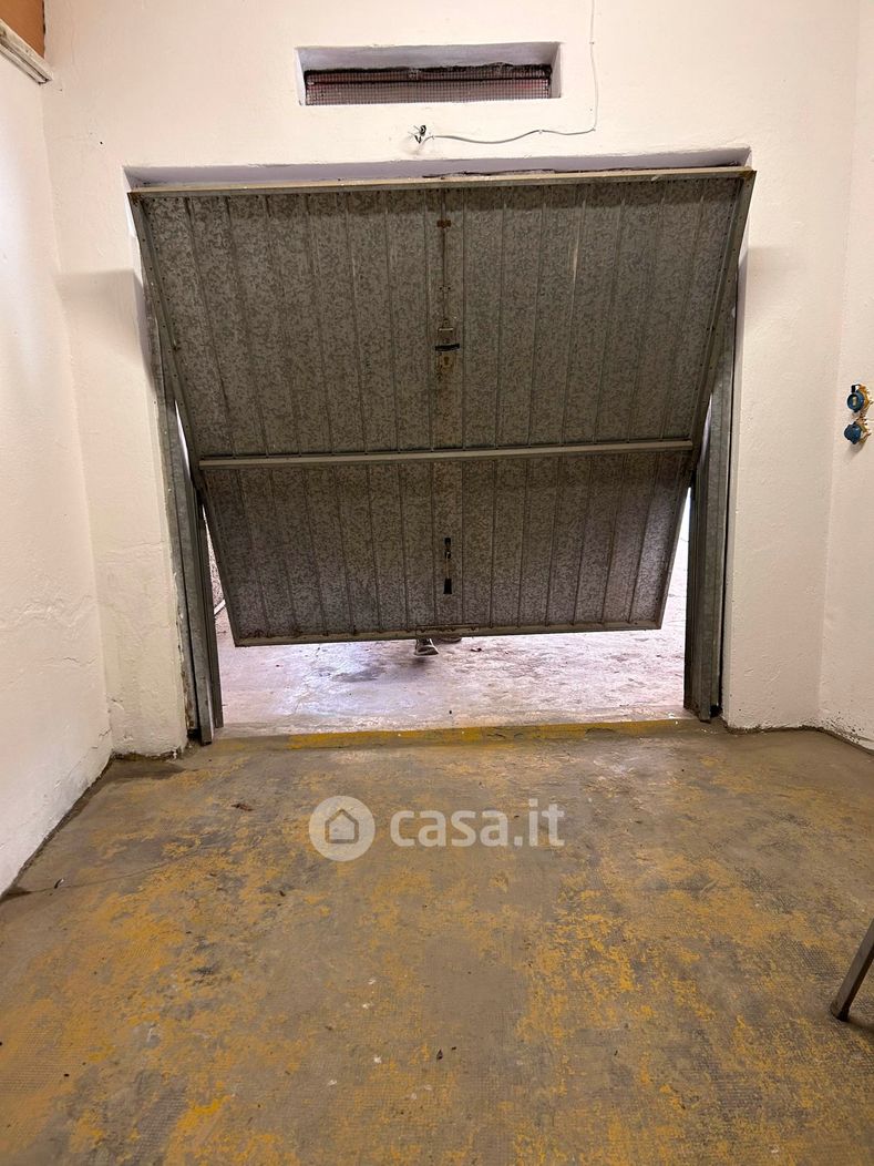 Garage/Posto auto in Vendita in Via san francesco d'assisi a Savona