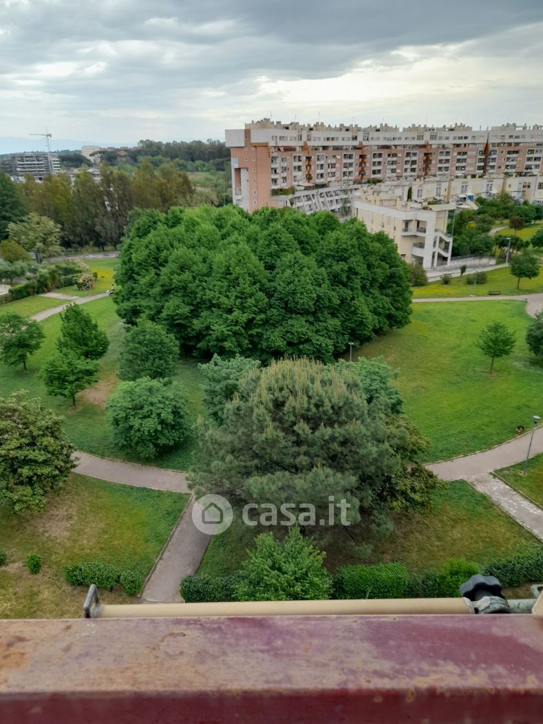 Appartamento in Vendita in Via Renato Cesarini 77 a Roma
