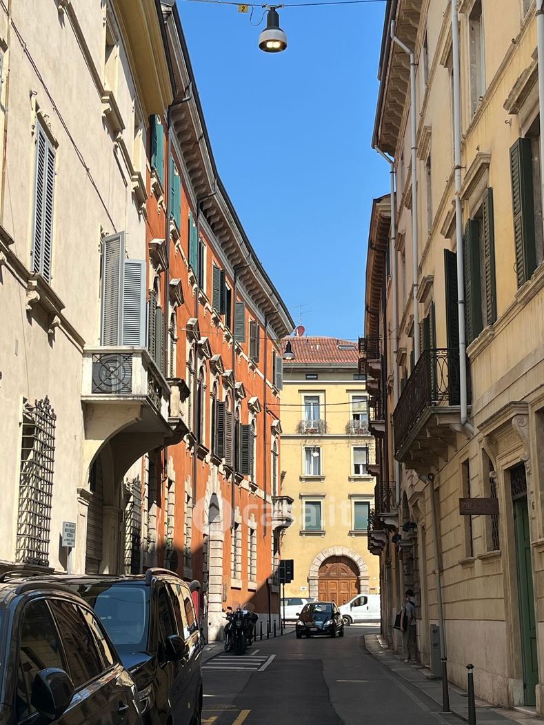 Appartamento in Vendita in Via San Michele alla Porta a Verona