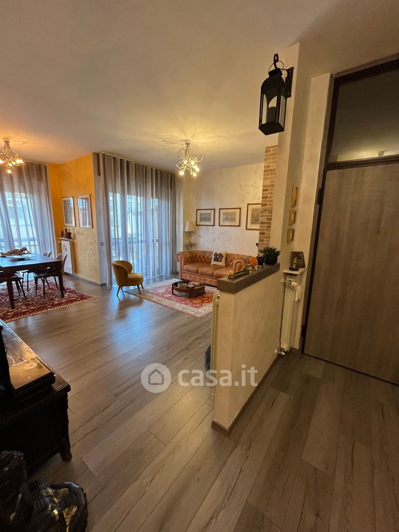 Appartamento in Vendita in Via Corridoni 39 a Bergamo