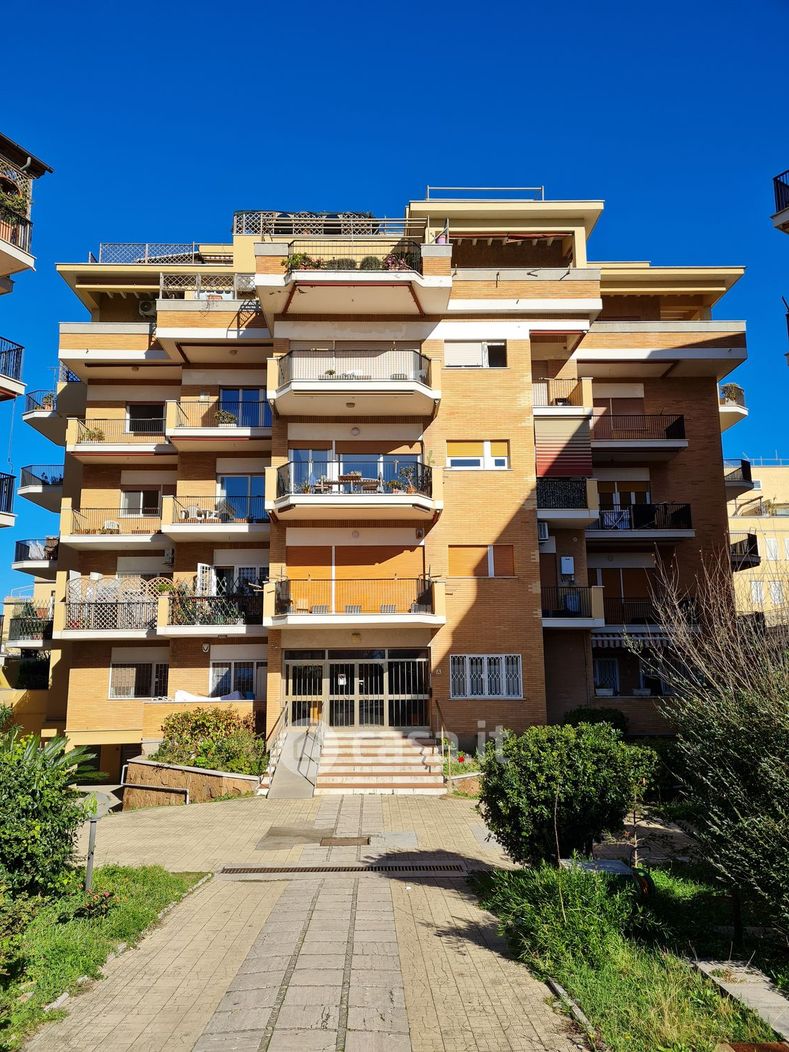 Appartamento in Vendita in Corso Regina Maria Pia 73 a Roma