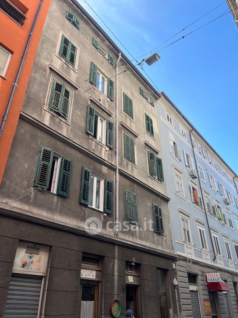 Appartamento in Vendita in Via dell'Industria a Trieste