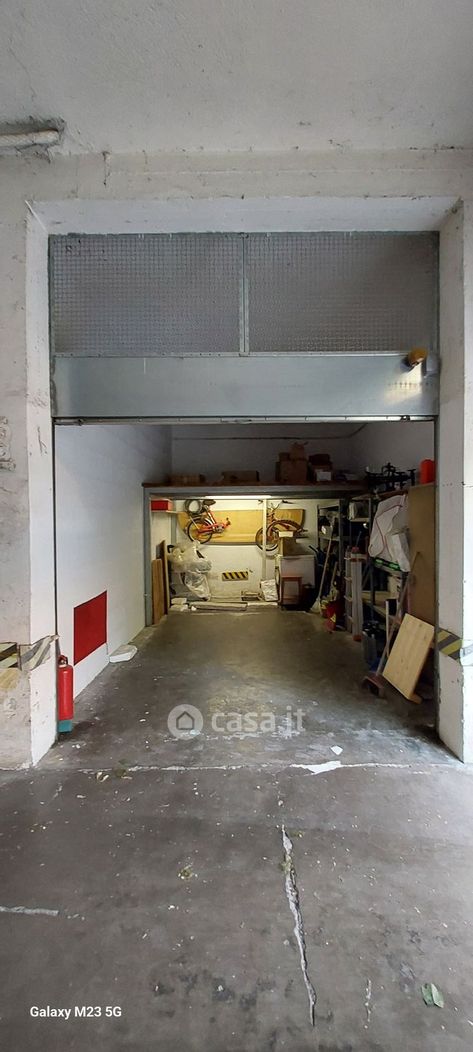 Garage/Posto auto in Vendita in Via Ridolfino Venuti 40 a Roma