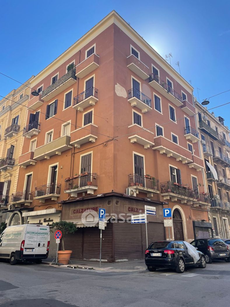 Negozio/Locale commerciale in Affitto in Via Alessandro Maria Calefati a Bari