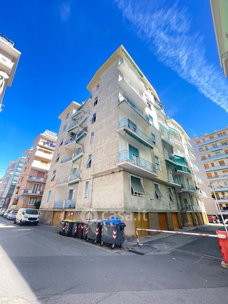 Appartamento in Vendita in Via Fabio Garelli 5 a Genova