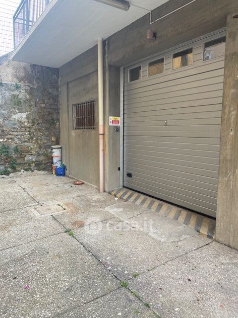 Garage/Posto auto in Affitto in Via del Cisternone 2 a Trieste