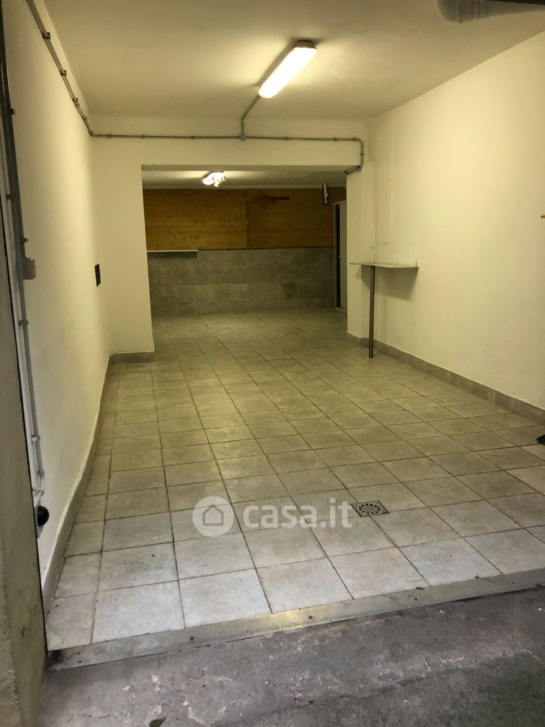 Garage/Posto auto in Vendita in Via Antonio Baiamonti 6 a Trieste