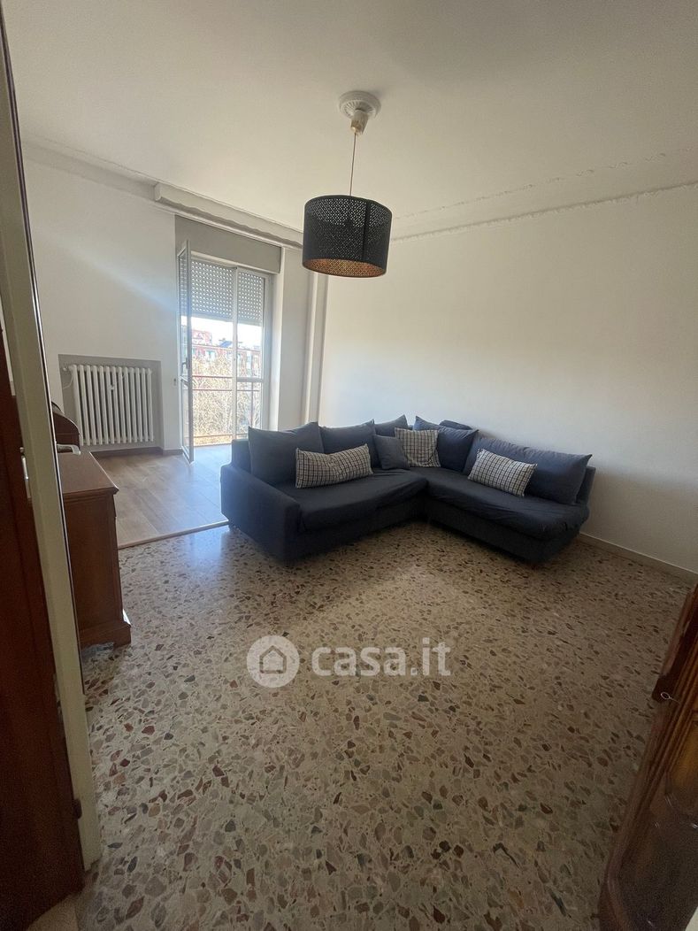 Appartamento in Affitto in Via San Donato a Bologna
