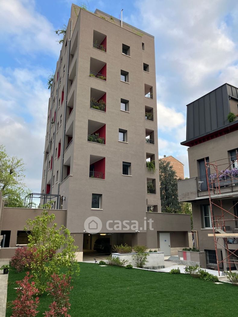 Appartamento in Affitto in Viale Carlo Espinasse 93 a Milano
