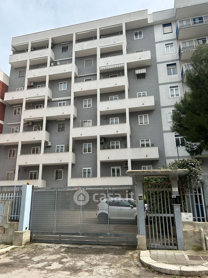 Appartamento in Vendita in Via Michele Troisi 63 a Bari