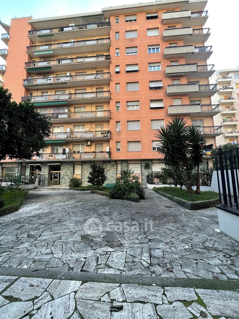 Appartamento in Vendita in Via Giovanni Opisso 252 a Genova