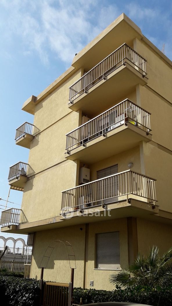 Appartamento in Vendita in Via Padova a Bordighera