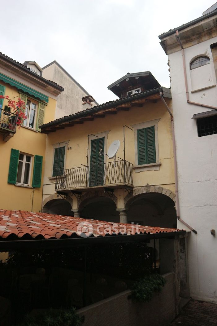 Appartamento in Vendita in Via Baiettini a Verbania