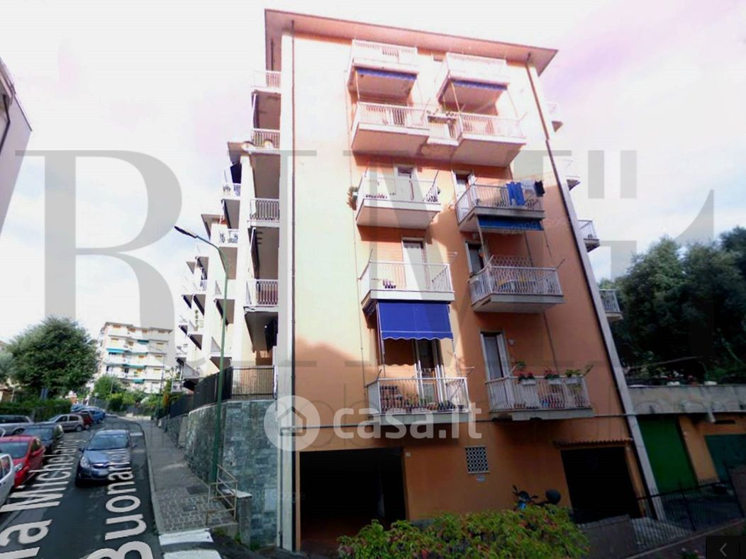 Appartamento in Affitto in Via Buonarroti 50 a Arenzano