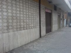 Negozio/Locale commerciale in Commerciale