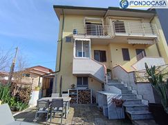 Casa indipendente in Residenziale