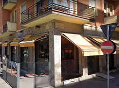 Negozio/Locale commerciale in Commerciale