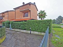 Casa indipendente in Residenziale