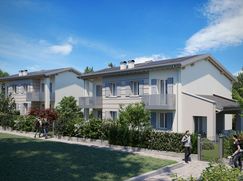 Casa Bi/Trifamiliare in Residenziale