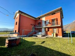 Casa Bi/Trifamiliare in Residenziale