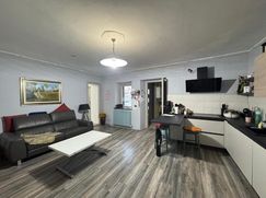 Casa Bi/Trifamiliare in Residenziale