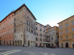 Negozio/Locale commerciale in Commerciale