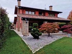 Villa in Residenziale