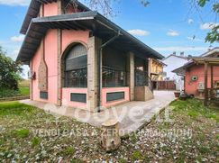 Villa in Residenziale