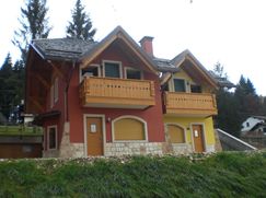 Casa Bi/Trifamiliare in Residenziale