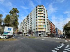 Negozio/Locale commerciale in Commerciale