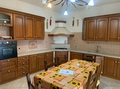 Casa Bi/Trifamiliare in Residenziale